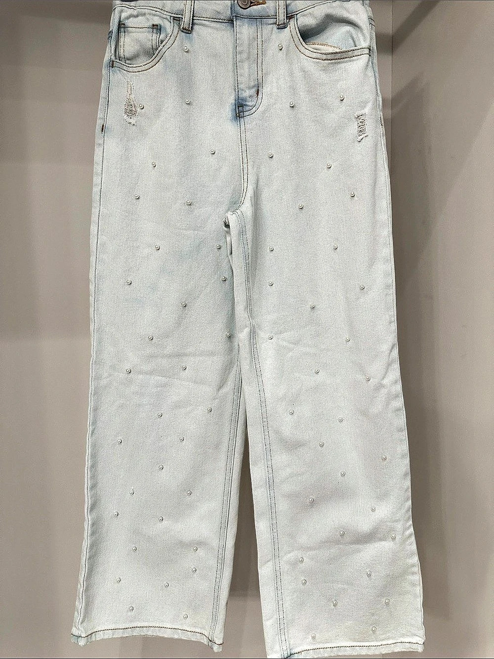 Copper Key size 12 girls Pearl Embellished Cropped Jeans. Like new